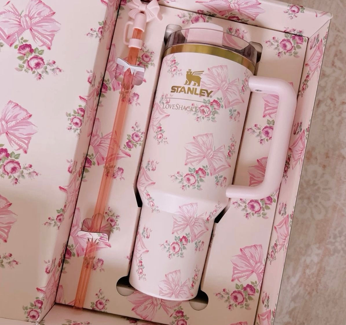 Stanley Love Shack Tumbler With Straw Cover And Gift Box Packing