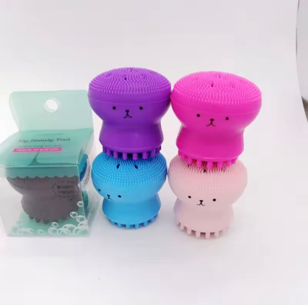Luxury Silicone Facial Cleansing Brush – Cute Octopus Design Exfoliator & Massager