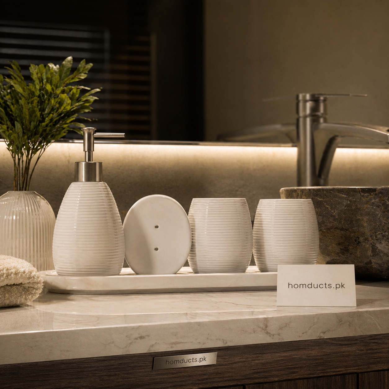 Luxury Ribbed Ceramic Bathroom Accessories Set – Soap Dispenser & Tumblers (