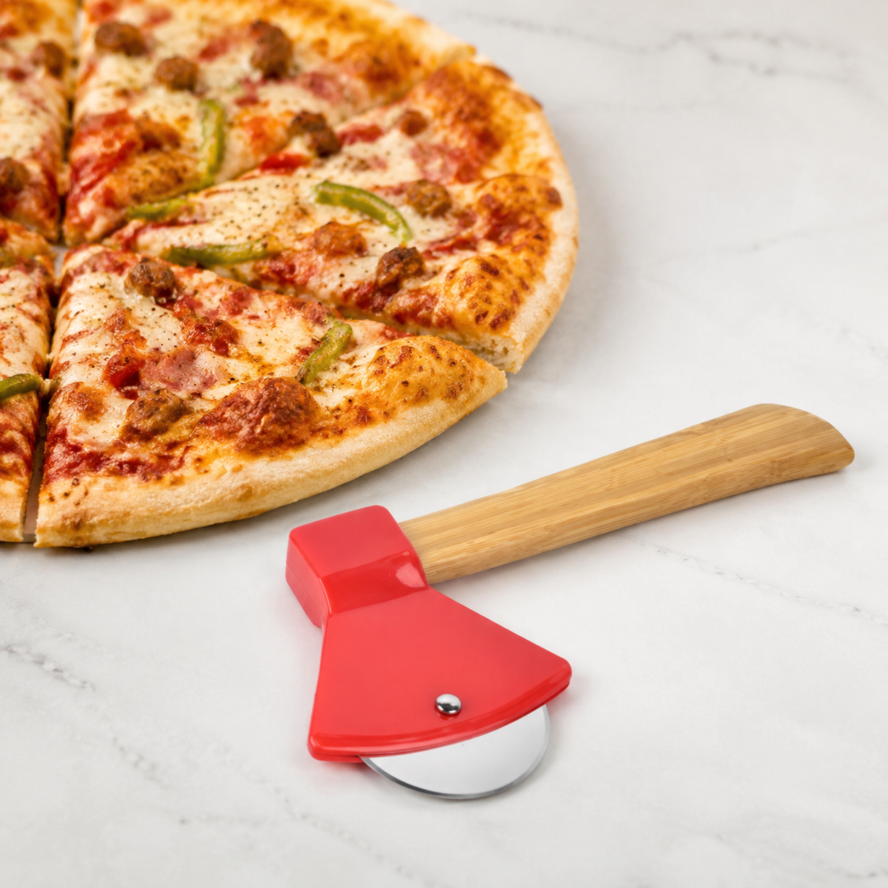 Ergonomic pizza cutter wheel with long handle