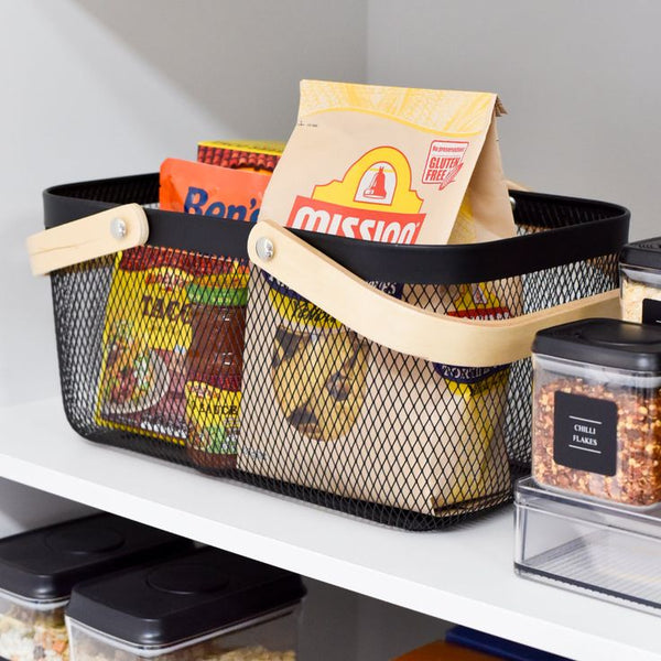 Large Metal Mesh Fruit and Vegetable Basket with Wooden Handles – Modern Kitchen Counter Storage Organizer