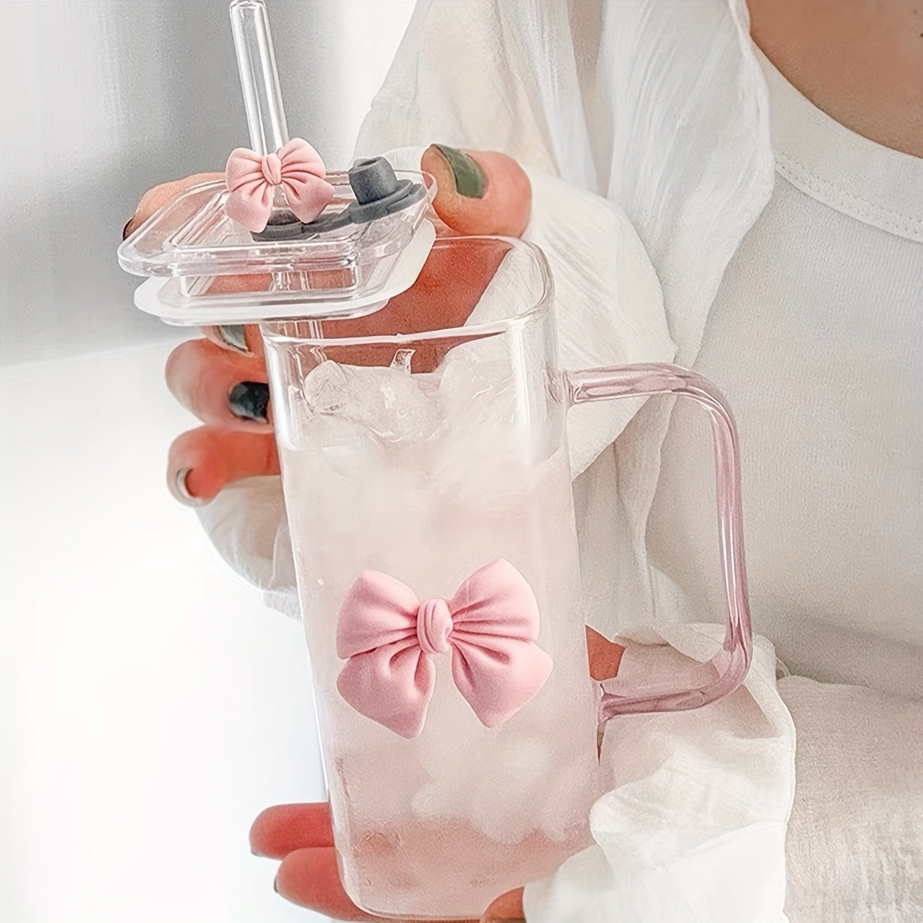 Square Glass Tumbler with Double  Bows & Straw – Elegant Drinkware