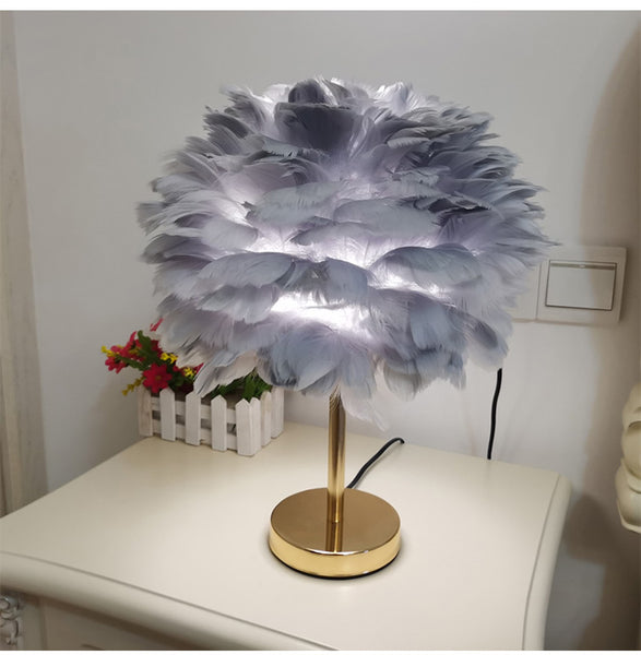 LumiPlume Feather Table Lamp – Warm Glow with Gold Base (1pc)