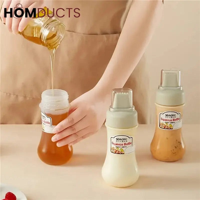 4 Hole Squeeze Sauce Bottle