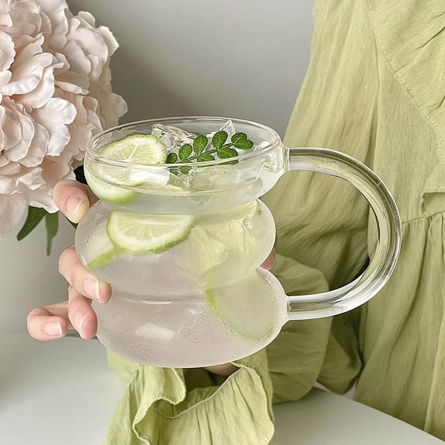 Bubble-Shaped Clear Glass Mug with Handle – Stylish Drinking Cup