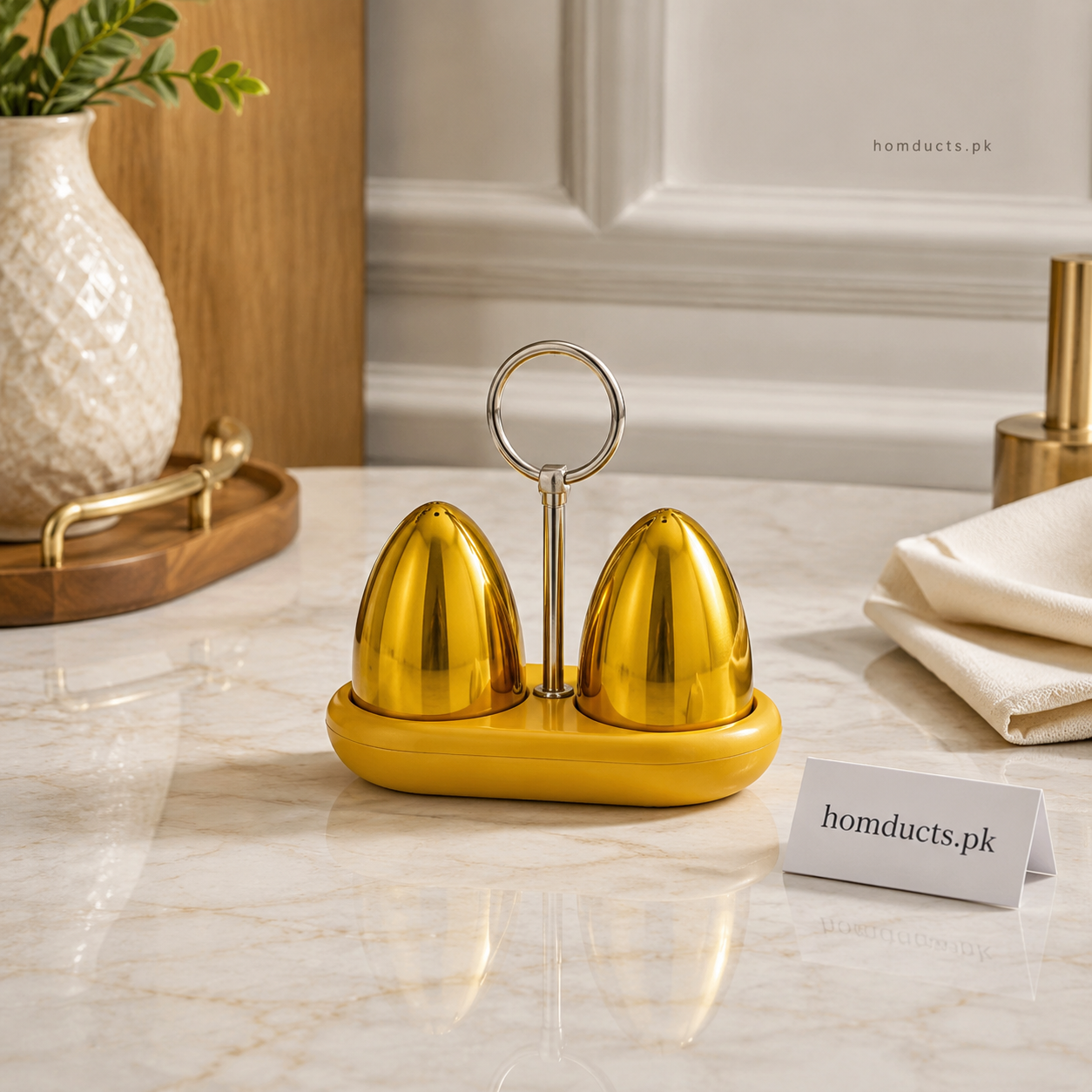 Luxury Golden 2-Piece Salt & Pepper Shaker Set with Stand