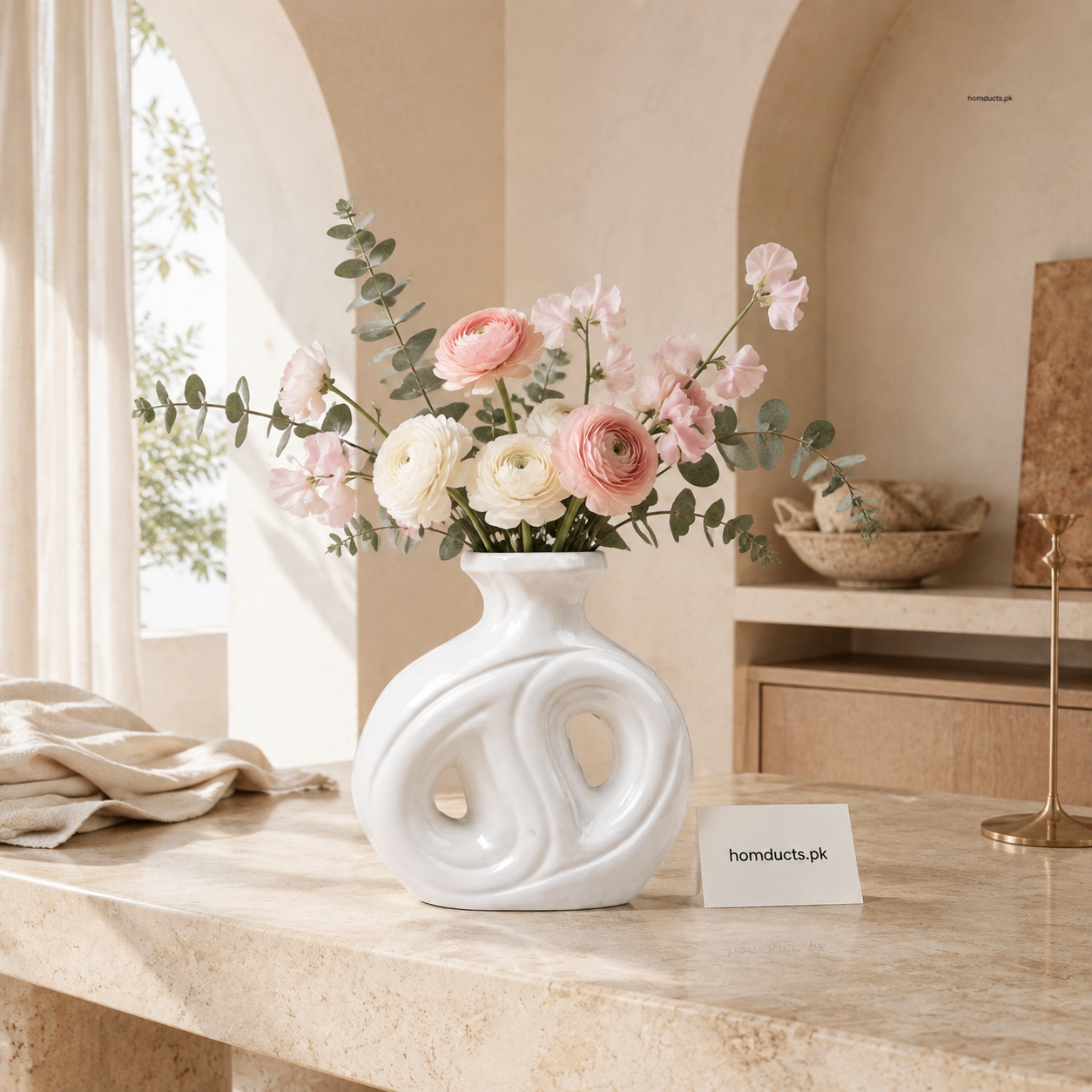 Luxury White Ceramic Double Loop Vase – Modern Sculptural Flower Vase for Home Décor