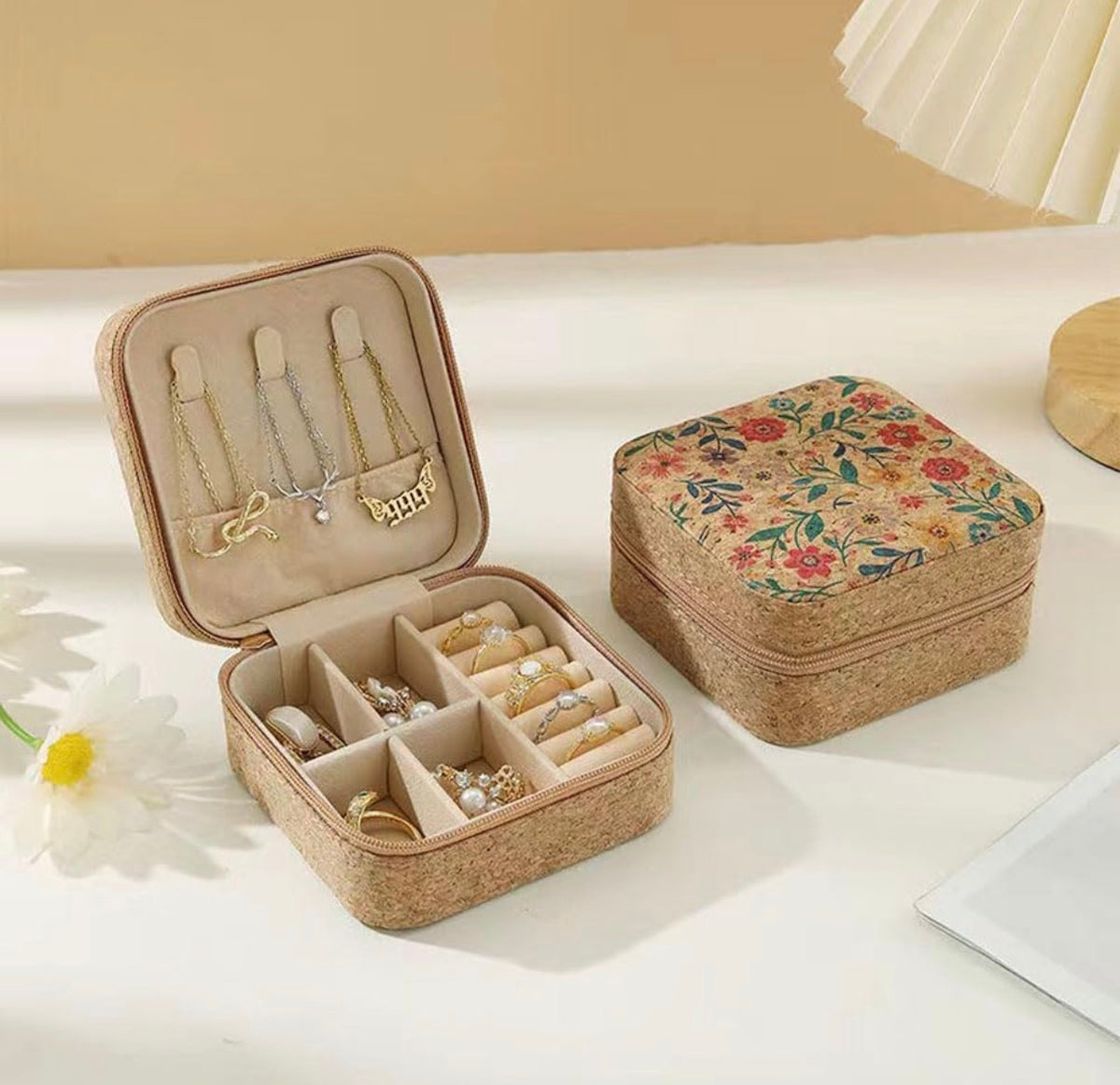 Portable Zipper Jewellery Organizer Box – Travel Storage Case for Rings, Earrings, Necklaces & Bracelets
