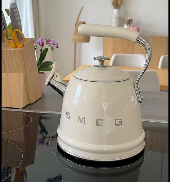 SMEG Retro Whistling Kettle – Cream White Premium Stainless Steel Stovetop Tea Kettle