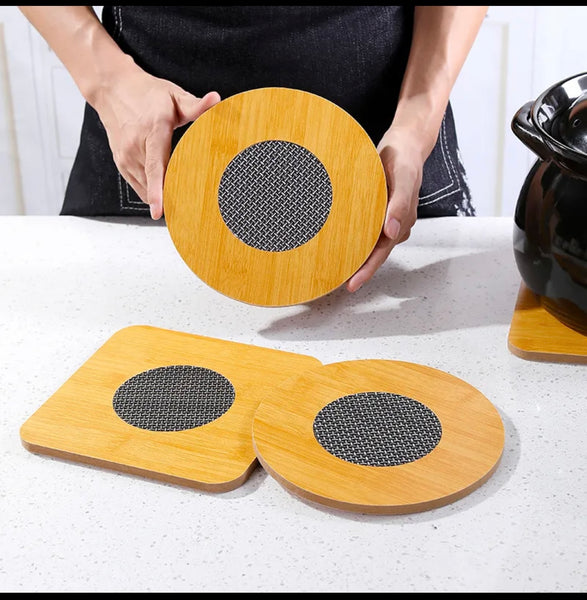 Luxury Bamboo Heat Pad Set – Round & Square Trivets with Anti-Slip Mesh
1pc