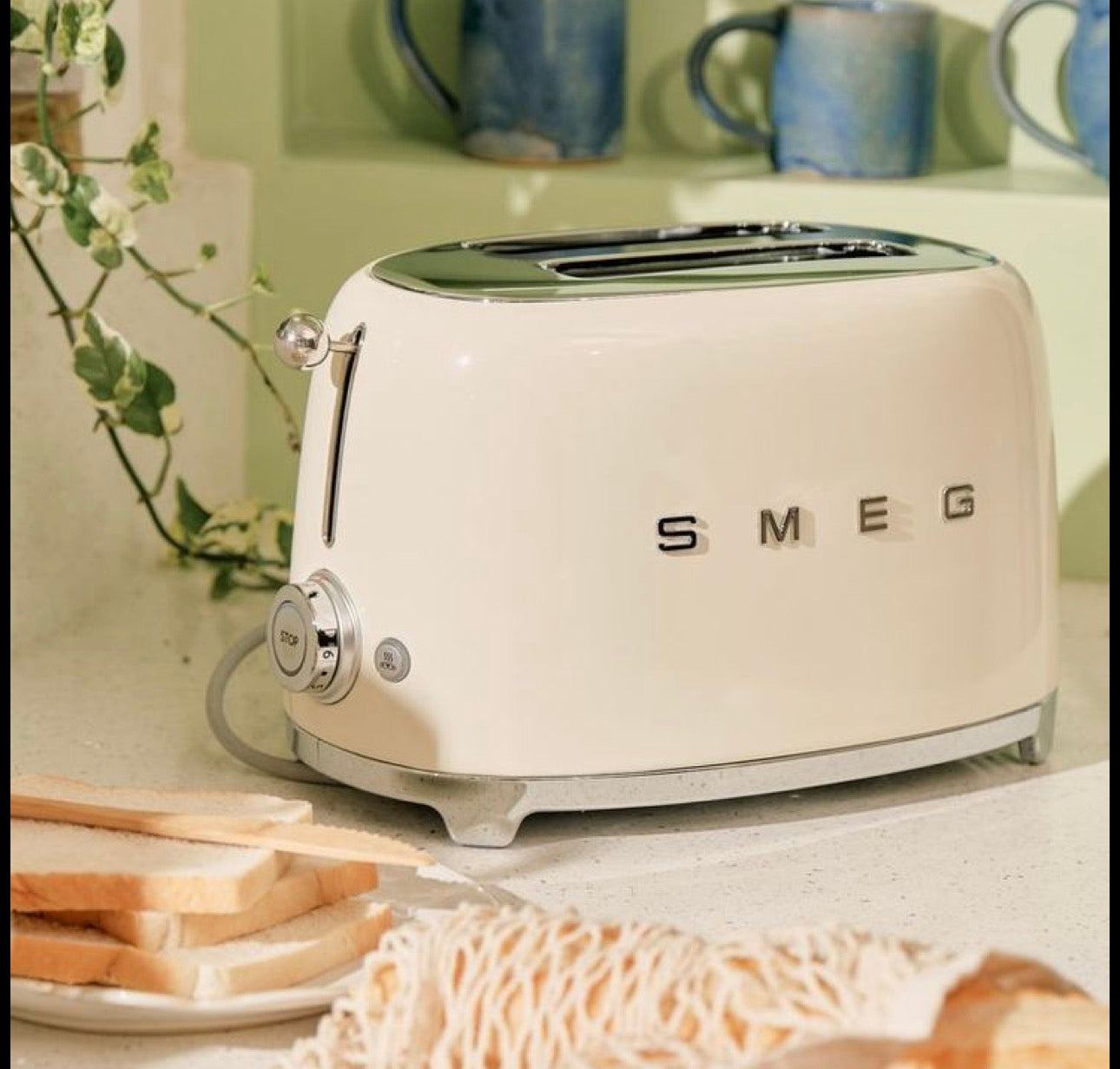 SMEG 2-Slice Retro Toaster – Cream White Premium Stainless Steel Bread Toaster with Multi-Function Controls