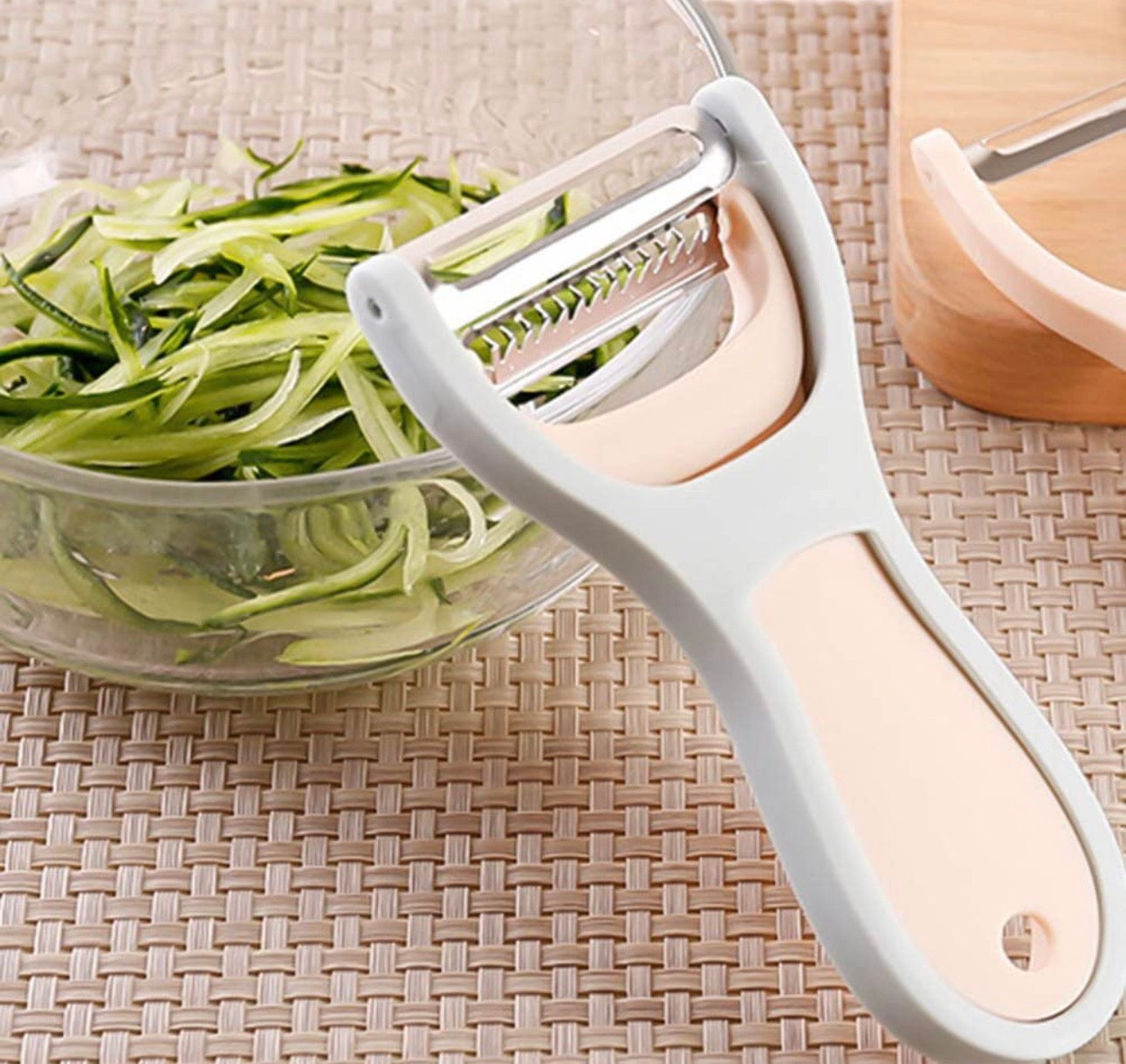 Luxury Multifunctional Fruit & Vegetable Peeler – Premium Kitchen Tool (2pcs Set)