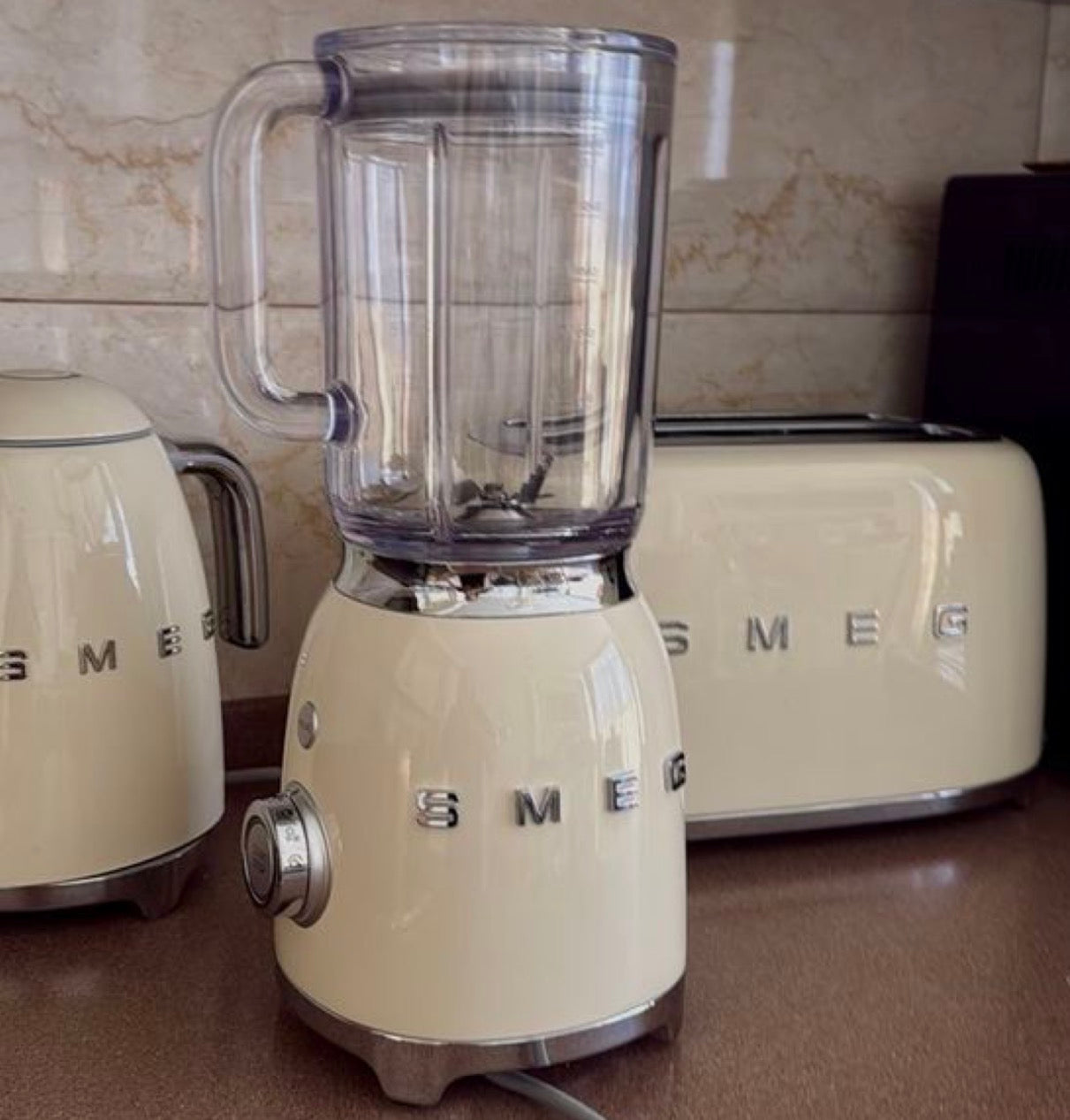 SMEG Retro Blender – Cream White Premium High-Speed Kitchen Blender with Multi-Speed Control