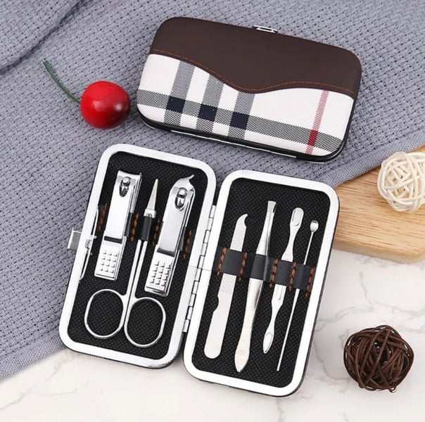 Luxury 7-in-1 Stainless Steel Manicure Grooming Kit – Travel & Home Use