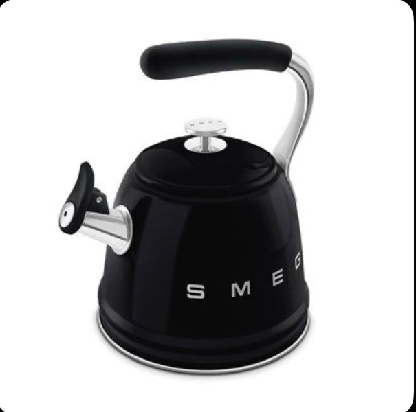 SMEG Retro Whistling Kettle – Matte Black Premium Stainless Steel Stovetop Tea Kettle