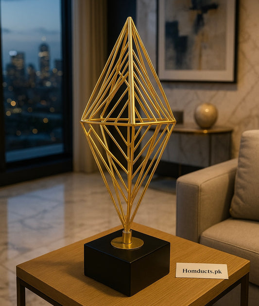 Luxury Geometric Gold Sculpture – Modern Abstract Home Décor Accent