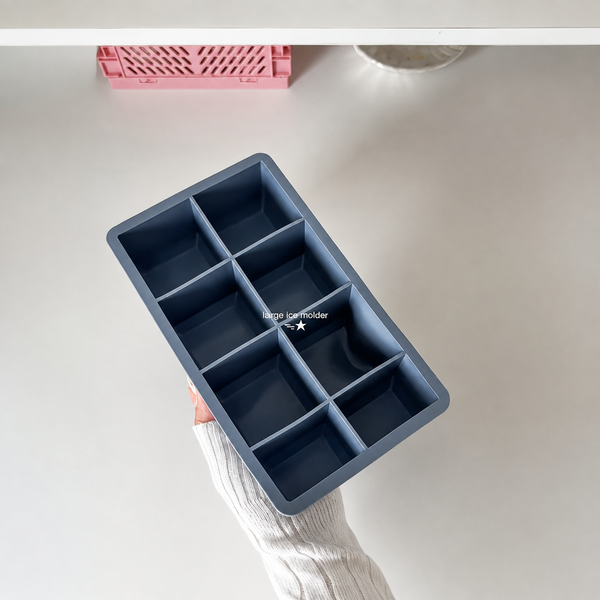 8-Cavity Large Silicone Ice Cube Tray