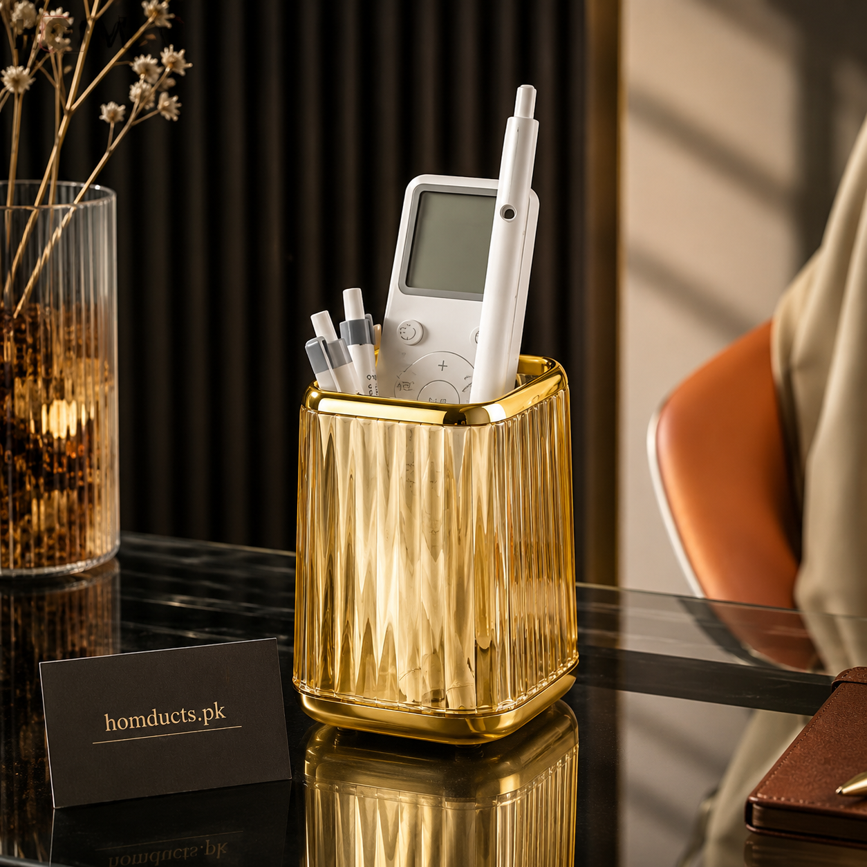 Nordic Elegance Makeup Brush Holder | Stylish Desk Organizer
