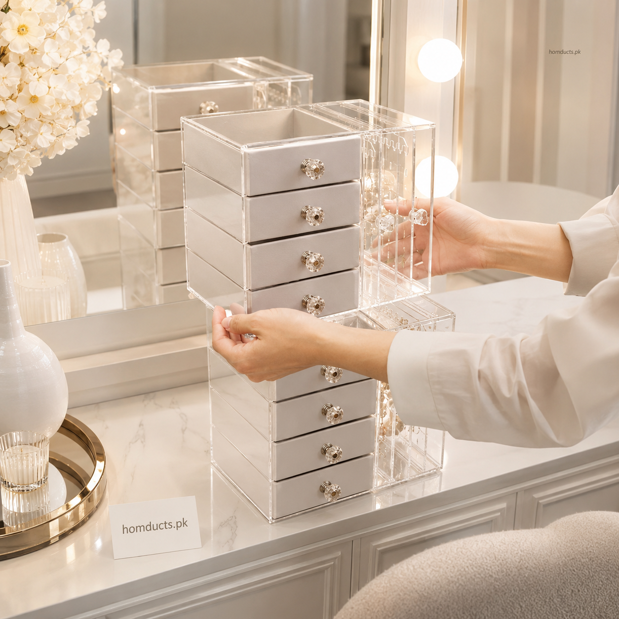 Acrylic Jewelry Organizer Box with Drawers and Earring Holder – Clear Storage Case for Rings, Watches & Accessories