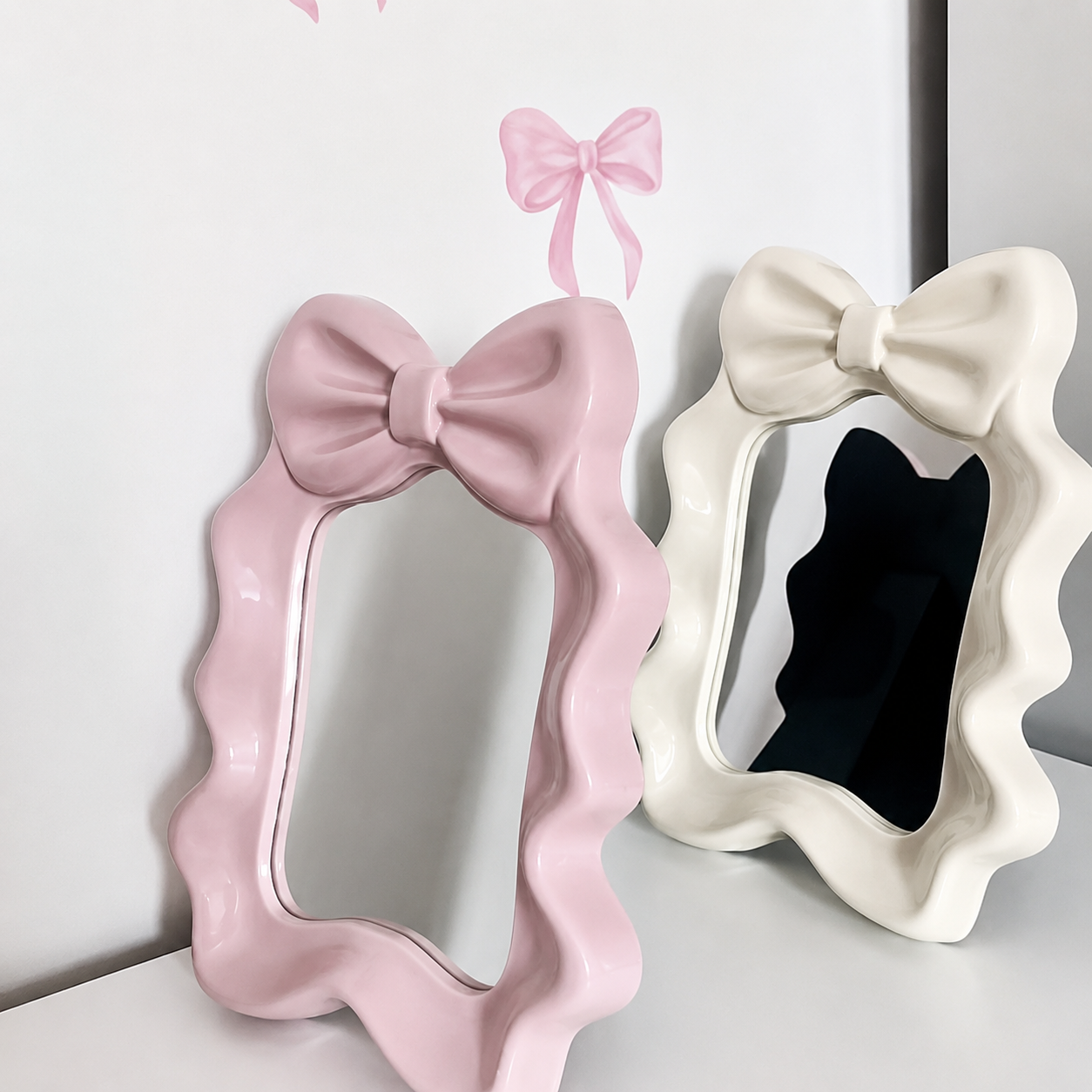 Cute Bow-Shaped Tabletop Vanity Mirror