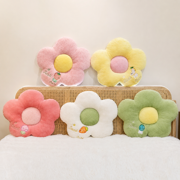 Soft Flower-Shaped Plush Cushion