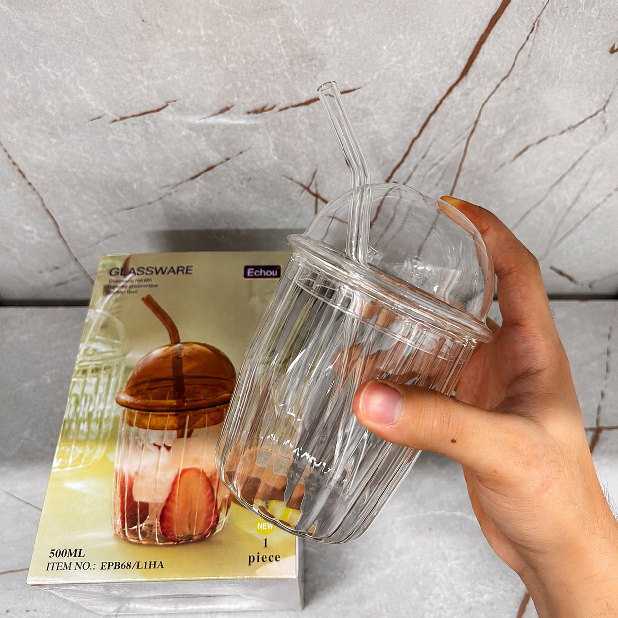 Aesthetic Glass Drinking Tumbler with Dome Cover – Single Piece