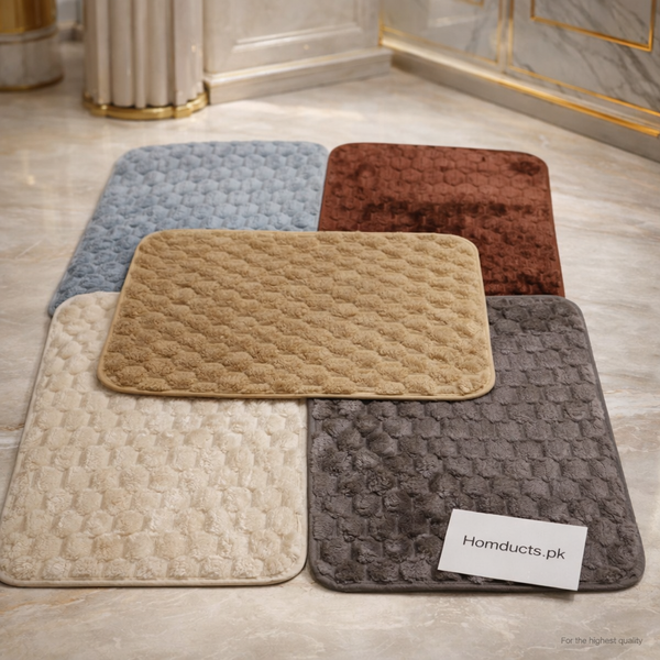 Luxury Plush Anti-Slip Bath Mat – Super Soft Absorbent Bathroom Rug (1 Pc)