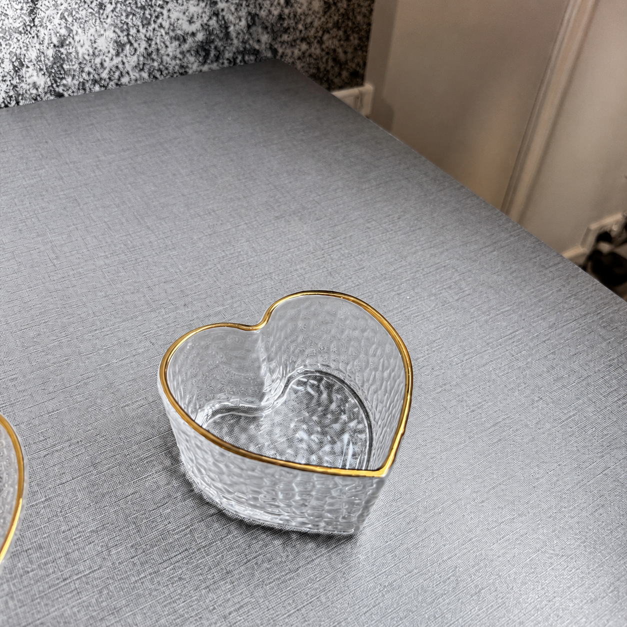 Heart-Shaped Glass Tea Cups with Saucers – 12-Piece Set