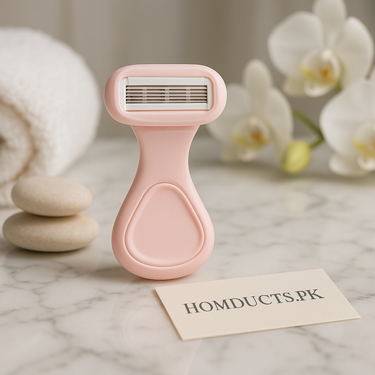 Portable Luxury Travel Razor with Protective Case – Compact 3-Blade Shaver for Women