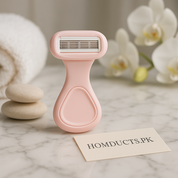 Portable Luxury Travel Razor with Protective Case – Compact 3-Blade Shaver for Women