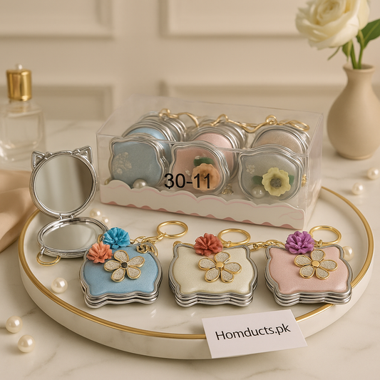 ✨ Floral Cat-Shaped Mirror Keychain – Portable Mini Makeup Mirror with Elegant 3D Flower Design