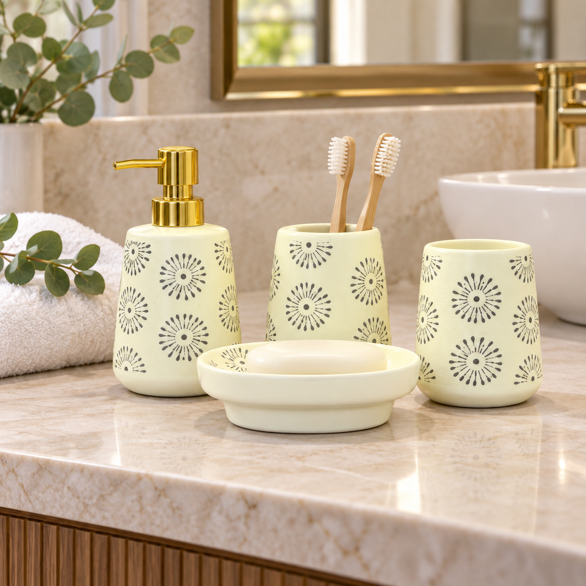 Brilliant Floral 4-Piece Bathroom Accessory Set – Apple White