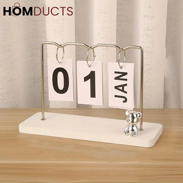 Creative Desktop Calendar