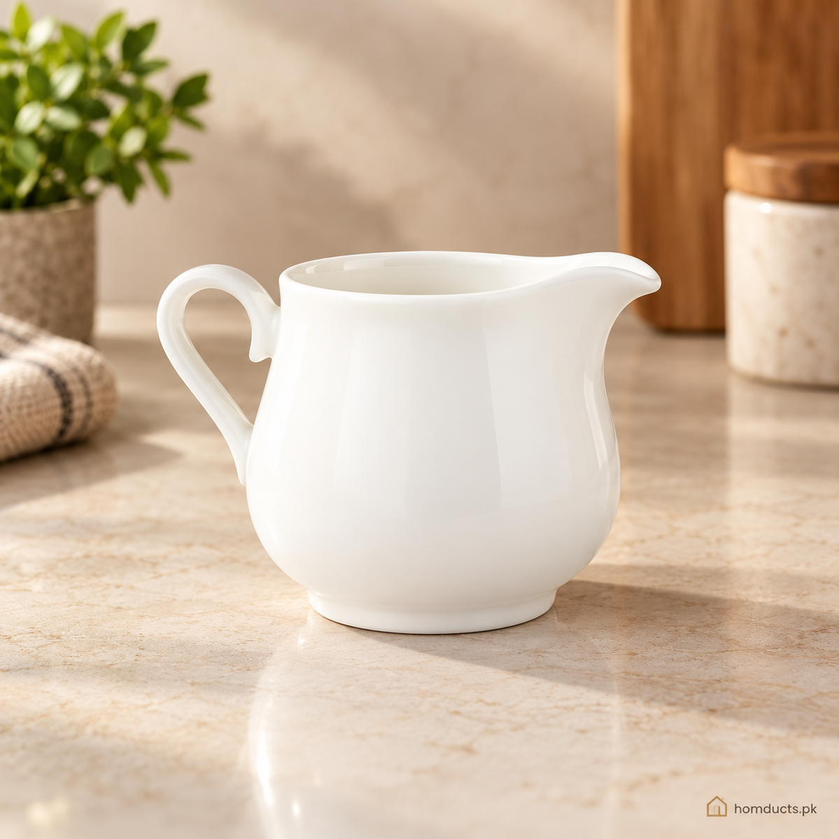 Dany Home white ceramic milk pot BW20-13/1C