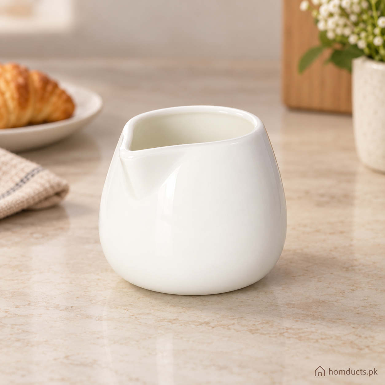 Dany Home 4.25 inch porcelain milk pot BW20-83