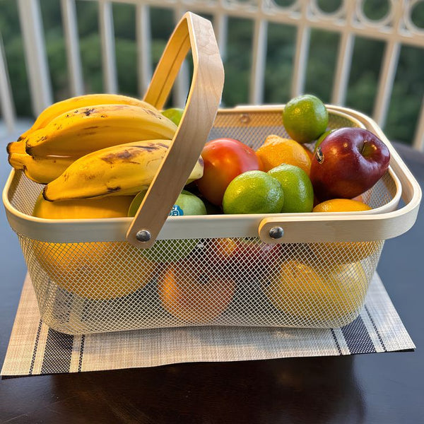 Large Metal Mesh Fruit and Vegetable Basket with Wooden Handles – Modern Kitchen Counter Storage Organizer