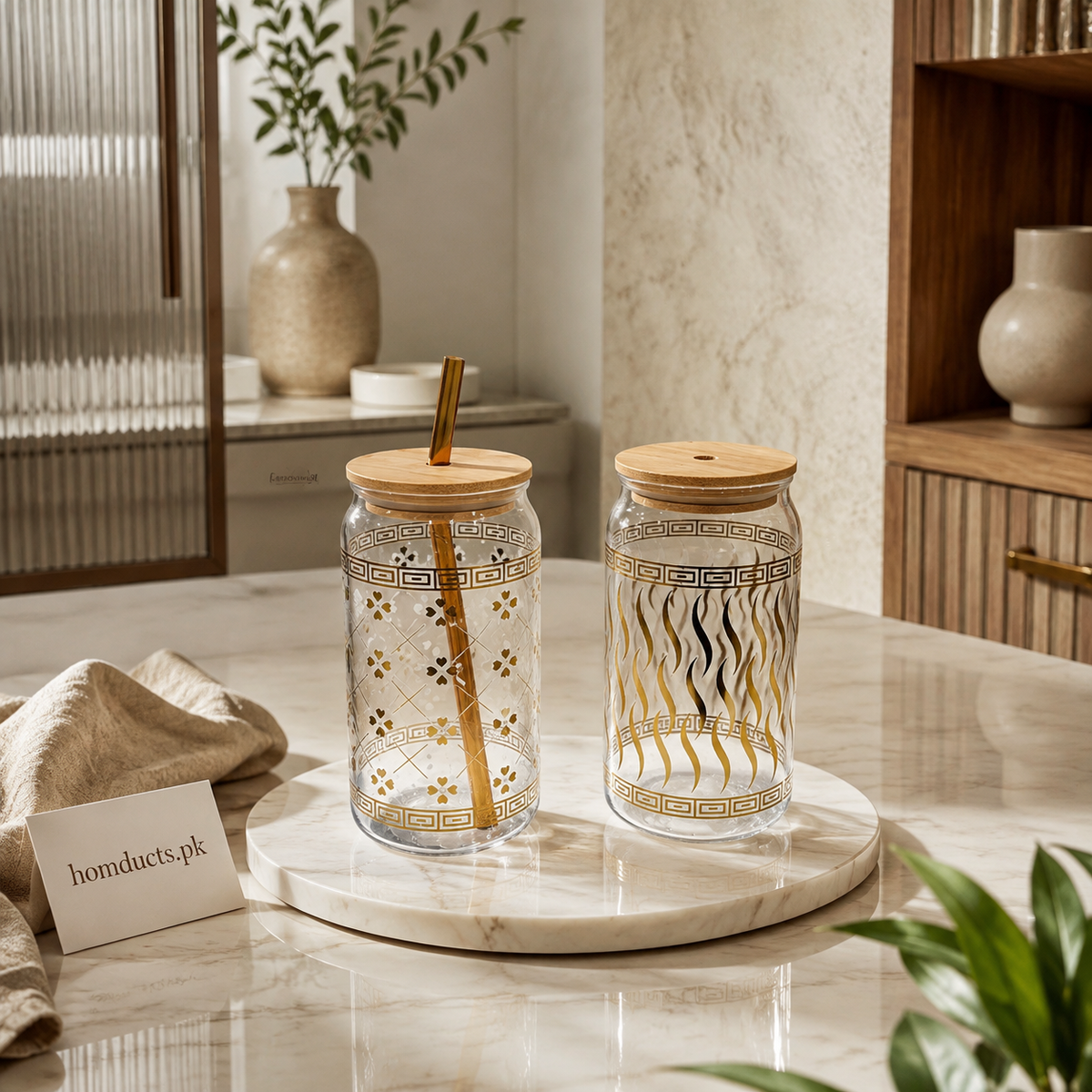 Decorative glass tumblers with bamboo lids