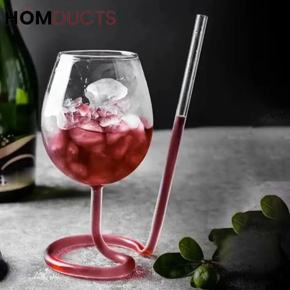 Elegant Cocktail Glass with Straw: The Perfect Wine & Cocktail Companion