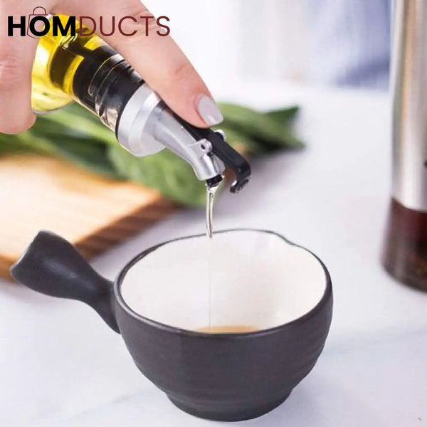 Elegant Glass Oil and Vinegar Dispenser Bottle - Precise Pouring, Healthy Cooking