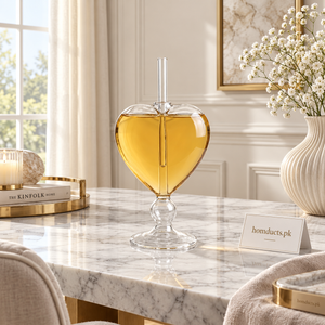 Luxury Heart-Shaped Glass Sipper Cup with Built-In Straw – Clear Juice & Cold Drink Glass