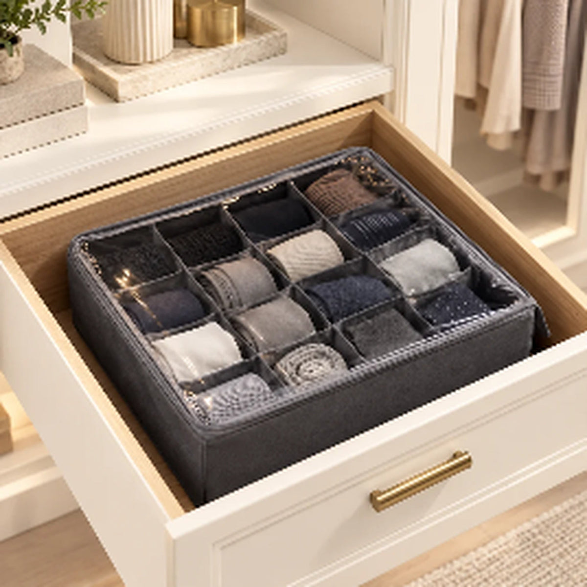 Transparent grid drawer organizer for watches and accessories